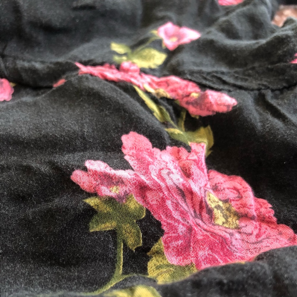Floral wrap shirt - Picture 4 of 4